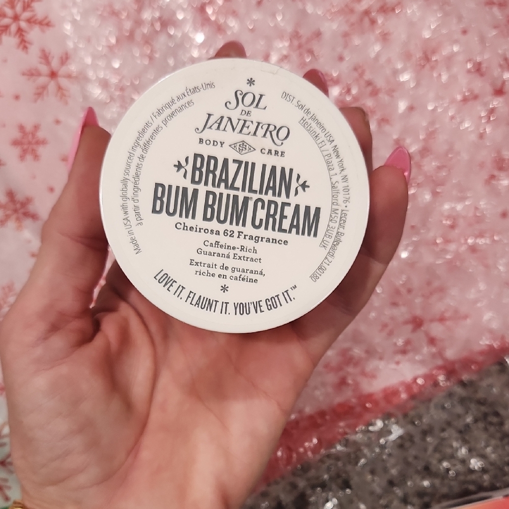 Sol de Janeiro Brazilian Bum Bum Cream - White and Pink